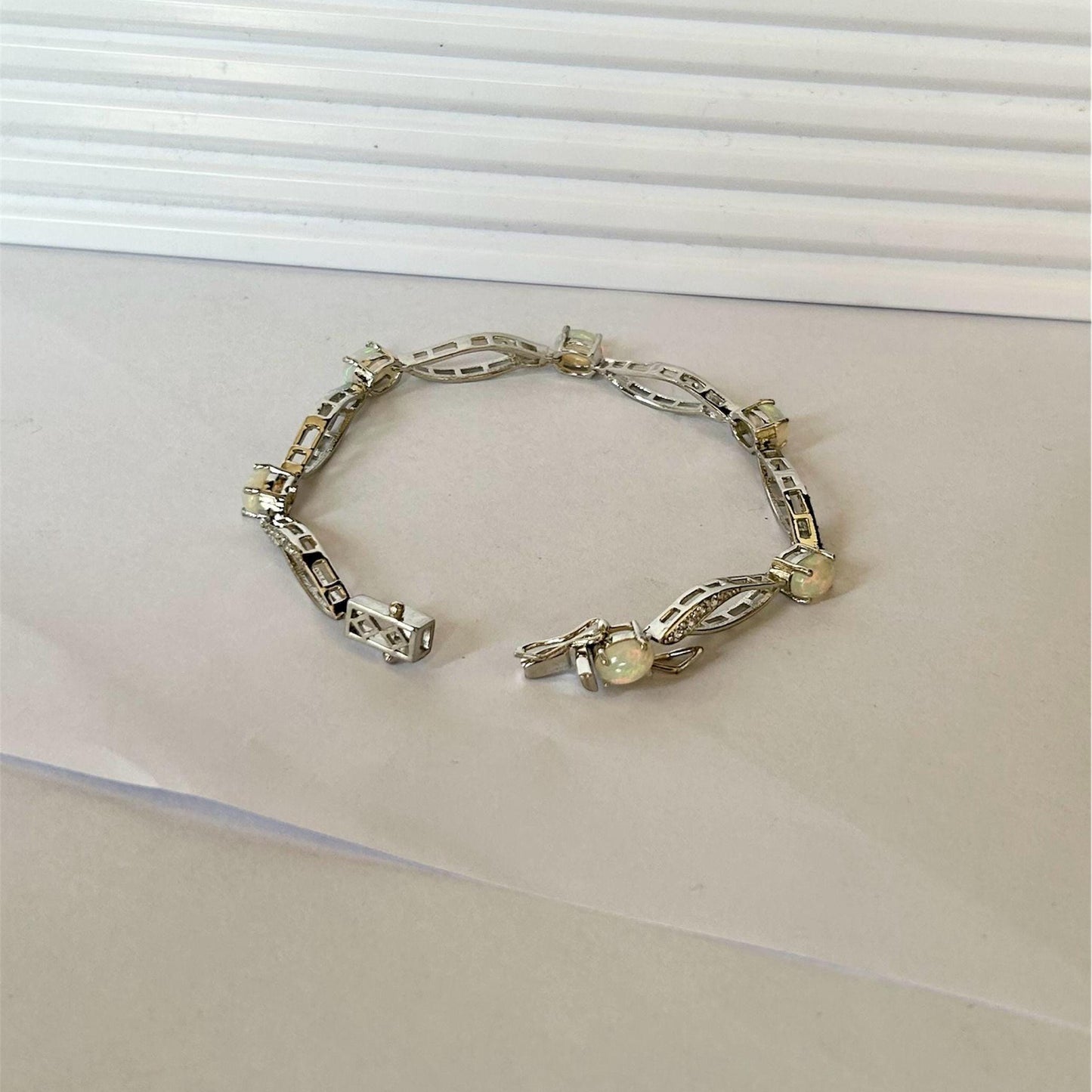 Ethiopian Opal Twist Chain Bracelet: 925 Sterling Silver