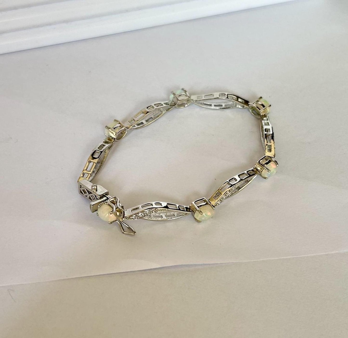 Ethiopian Opal Twist Chain Bracelet: 925 Sterling Silver