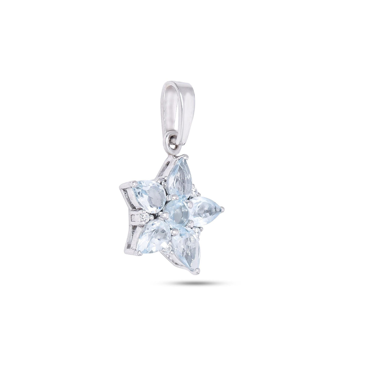 Star Pendant Necklace in 925 Sterling Silver