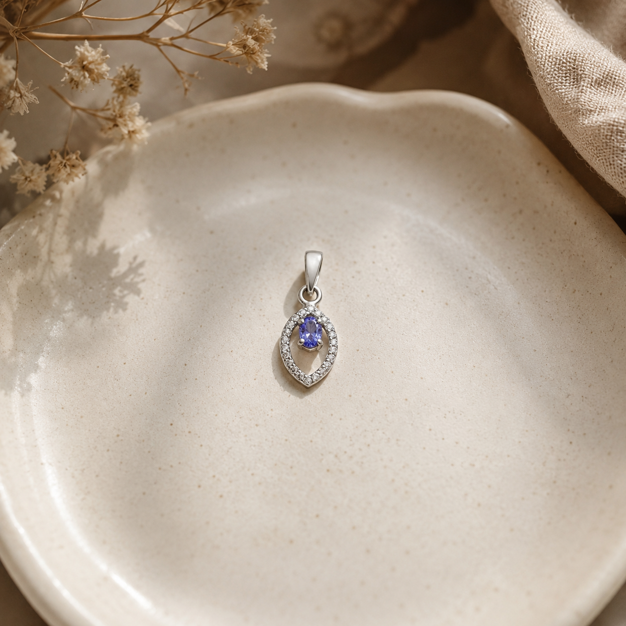 Natural Tanzanite Pendant necklace : 925 Sterling Silver Gift