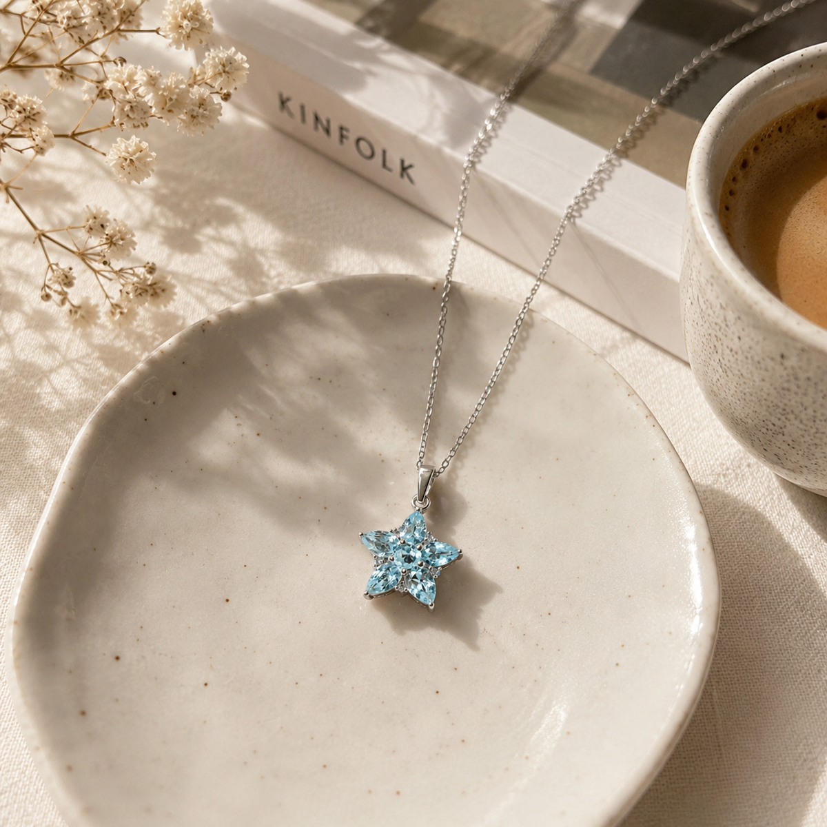 Star Pendant Necklace in 925 Sterling Silver