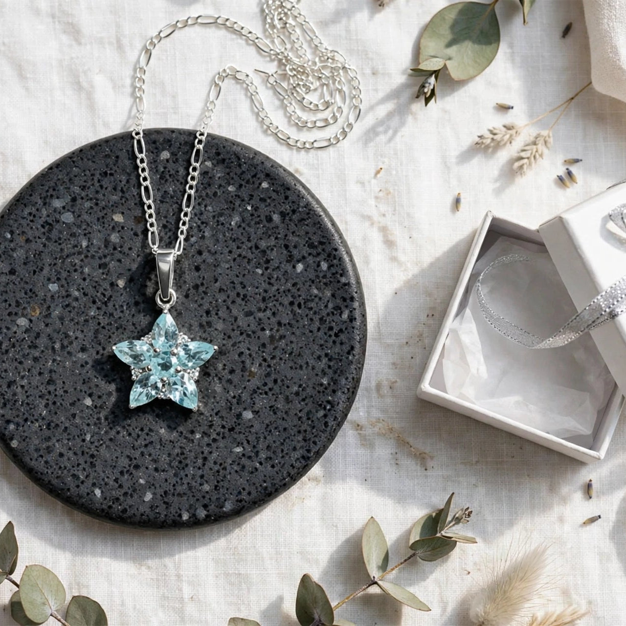 Sky Blue Topaz Star Pendant: 925 Sterling Silver