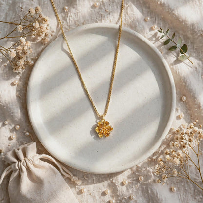 ZAHRA Flower Gemstone Necklace | 18K Vermeil 925 Sterling Silver